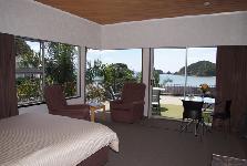Bay View Motel